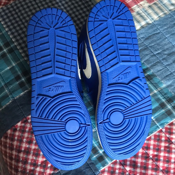 Air Jordan 1 Hyper Royle gs